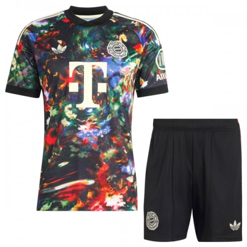 Maillot de Supporter FC Bayern Munich Oktoberfest 2026-27 Pour Enfant Maillot de Supporter FC Bayern Munich Oktoberfest 2026-27 Pour Enfant